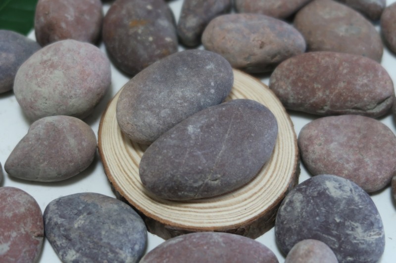 Flat Pebble Stones best