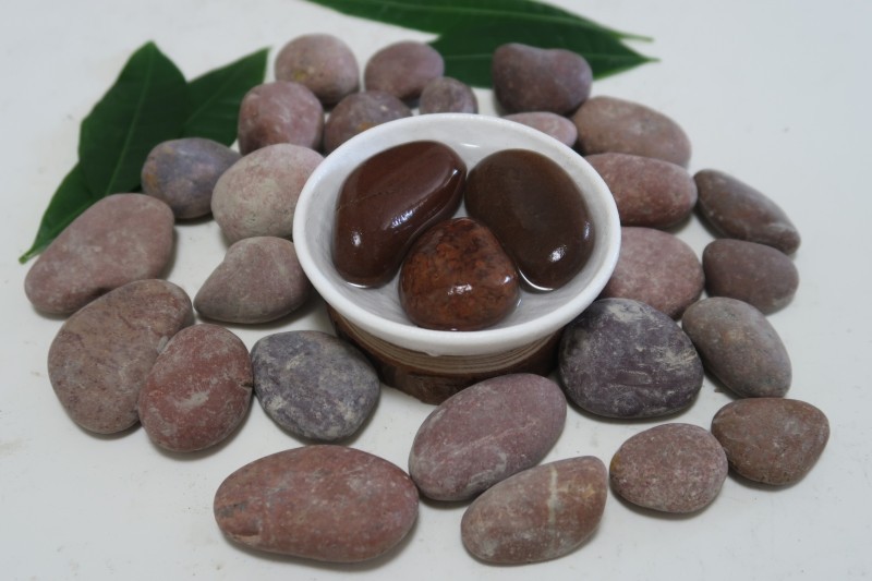 Flat Pebble Stones suppliers