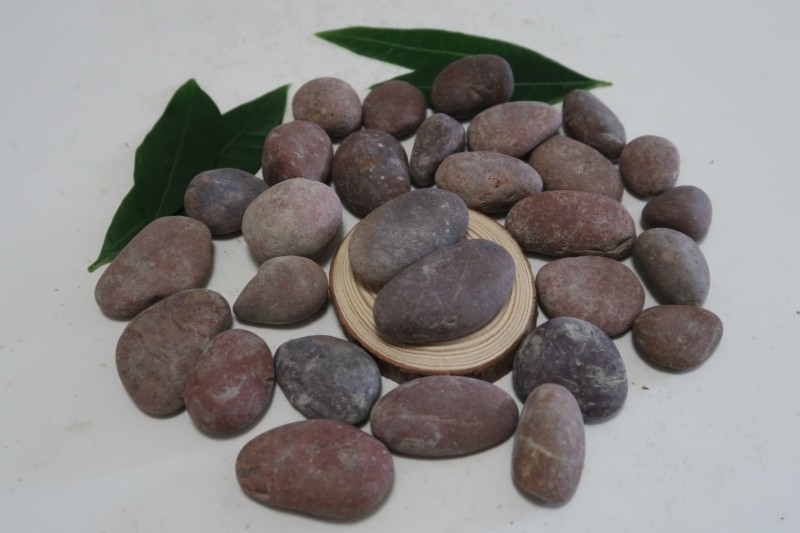 Flat Pebble Stones best